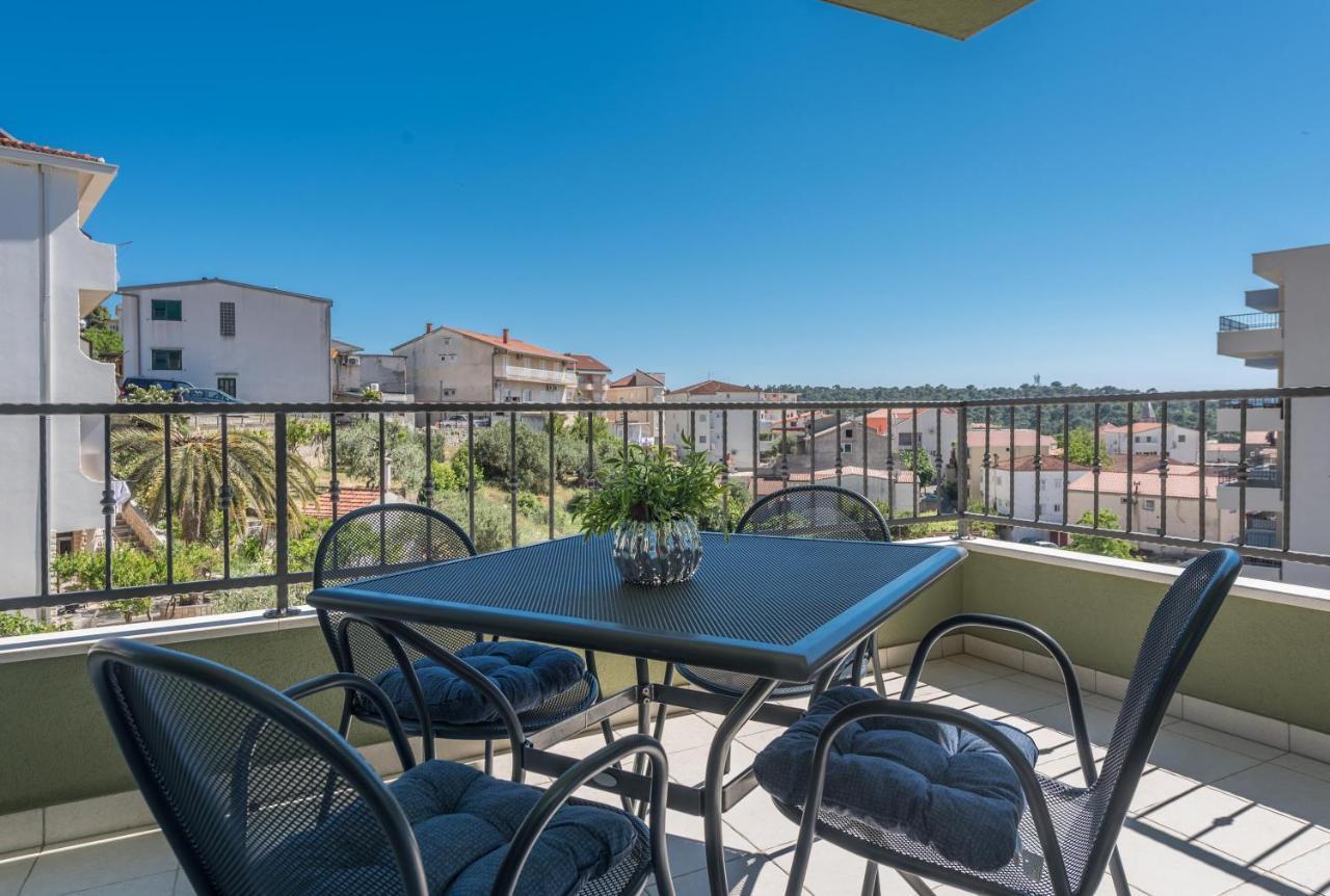 Makarska Relax Apartment Bagian luar foto