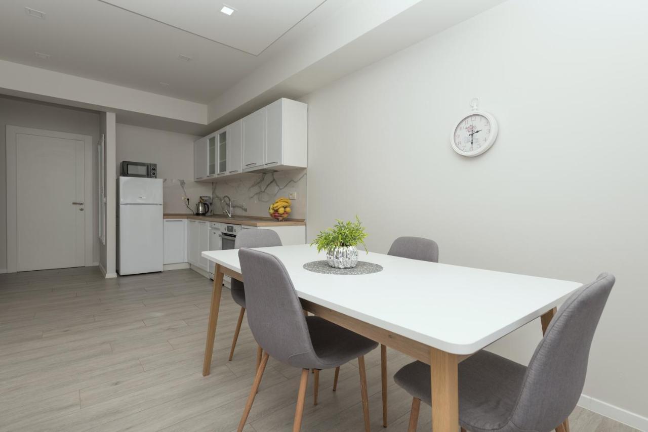 Makarska Relax Apartment Bagian luar foto